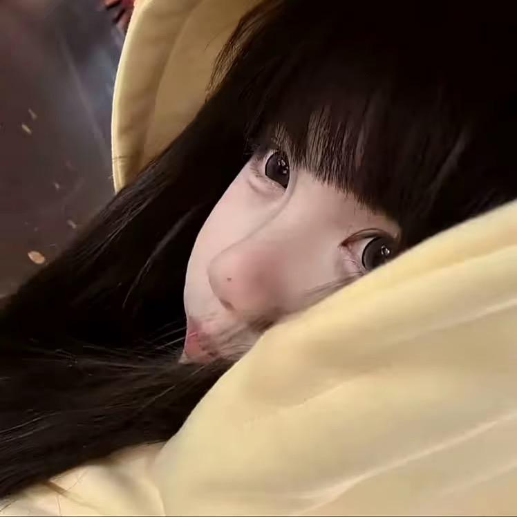 那天亲嘴假牙掉谁嘴里啦