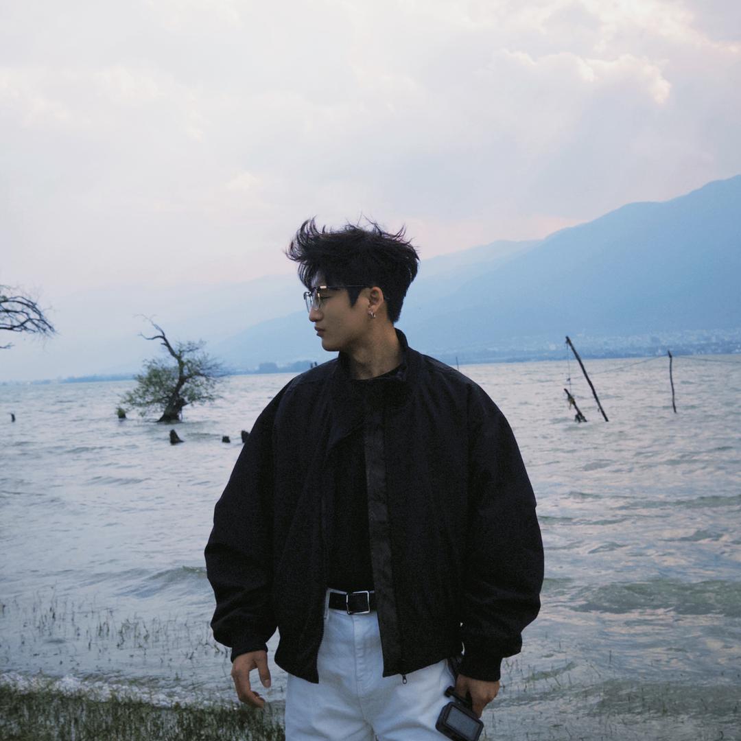 银川雨泽男发设计