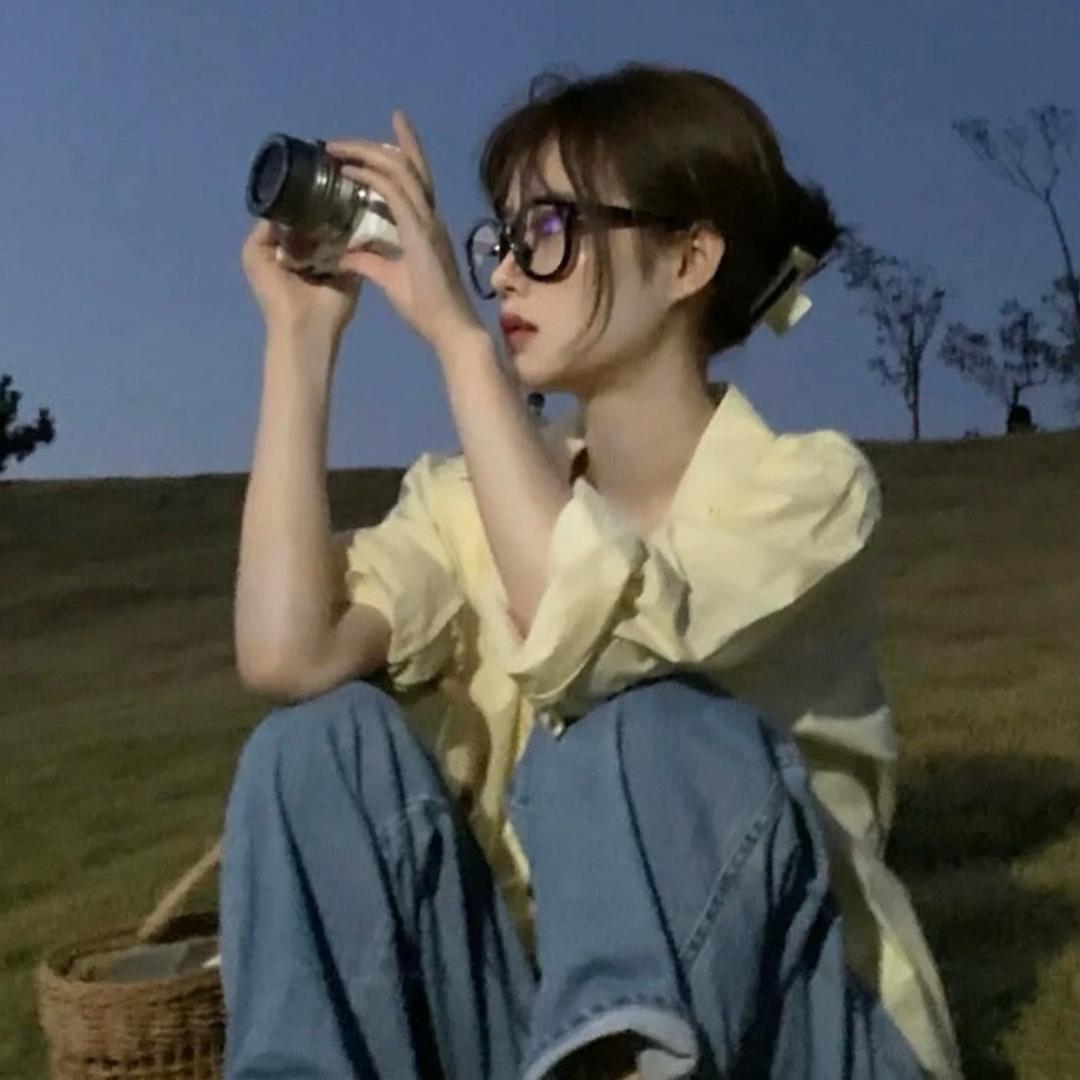 汽水泡月亮⏾