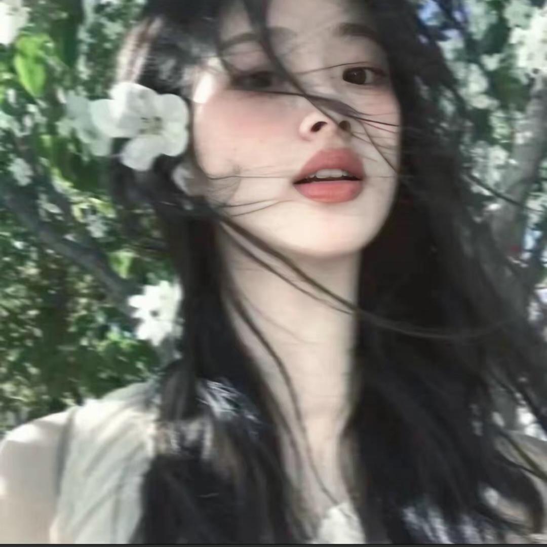 小莫哦.