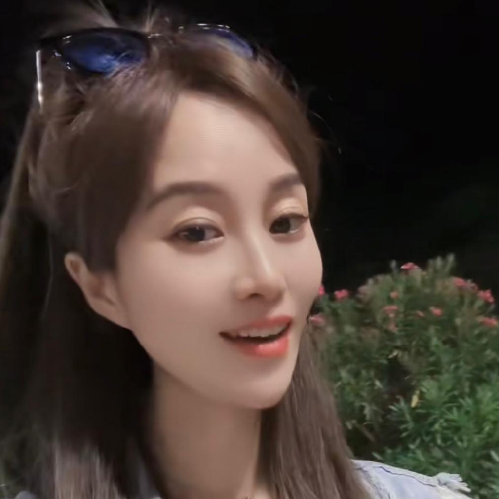 静小仙🍭