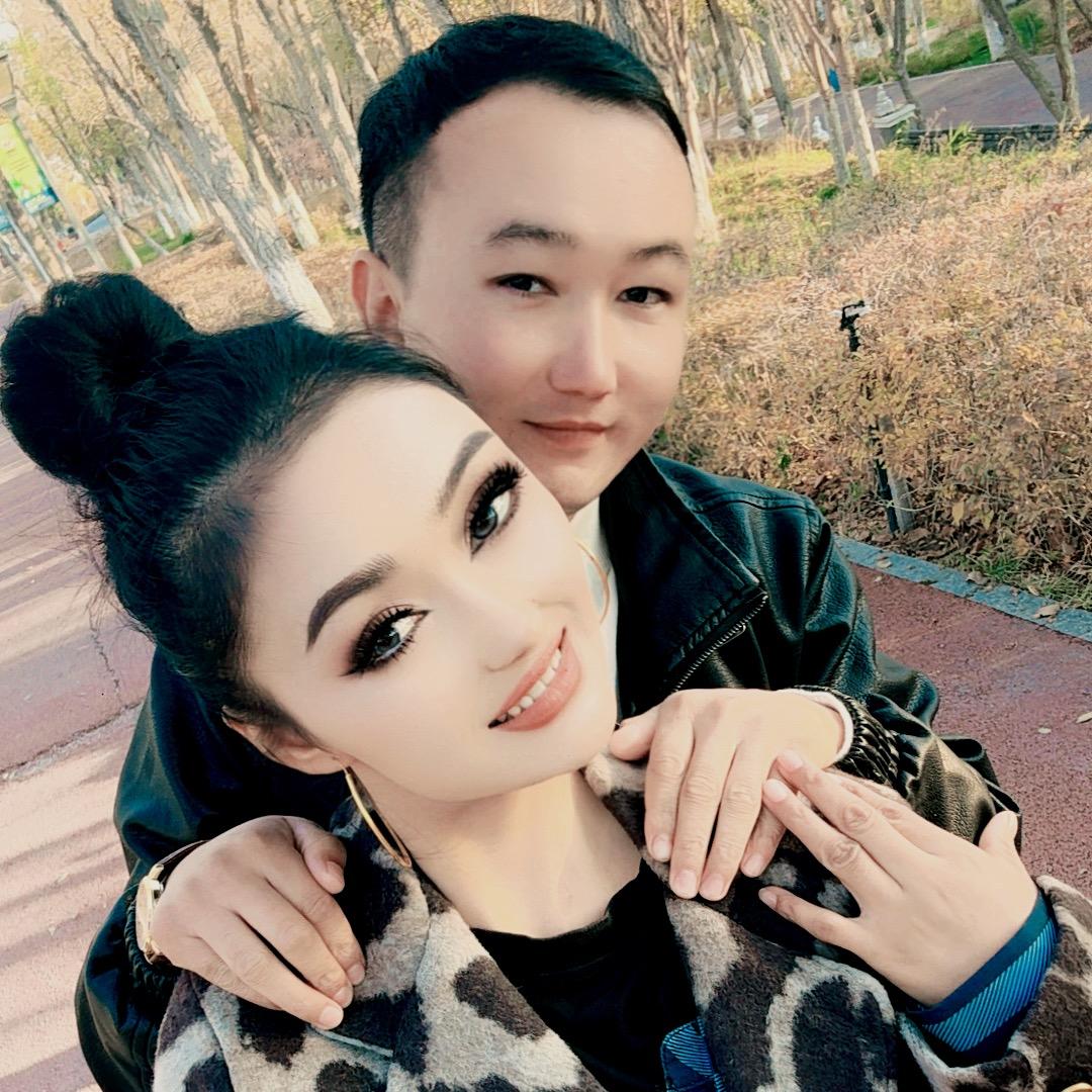 𝑴𝑼𝑴𝑼𝑱𝑰𝑨高端女装