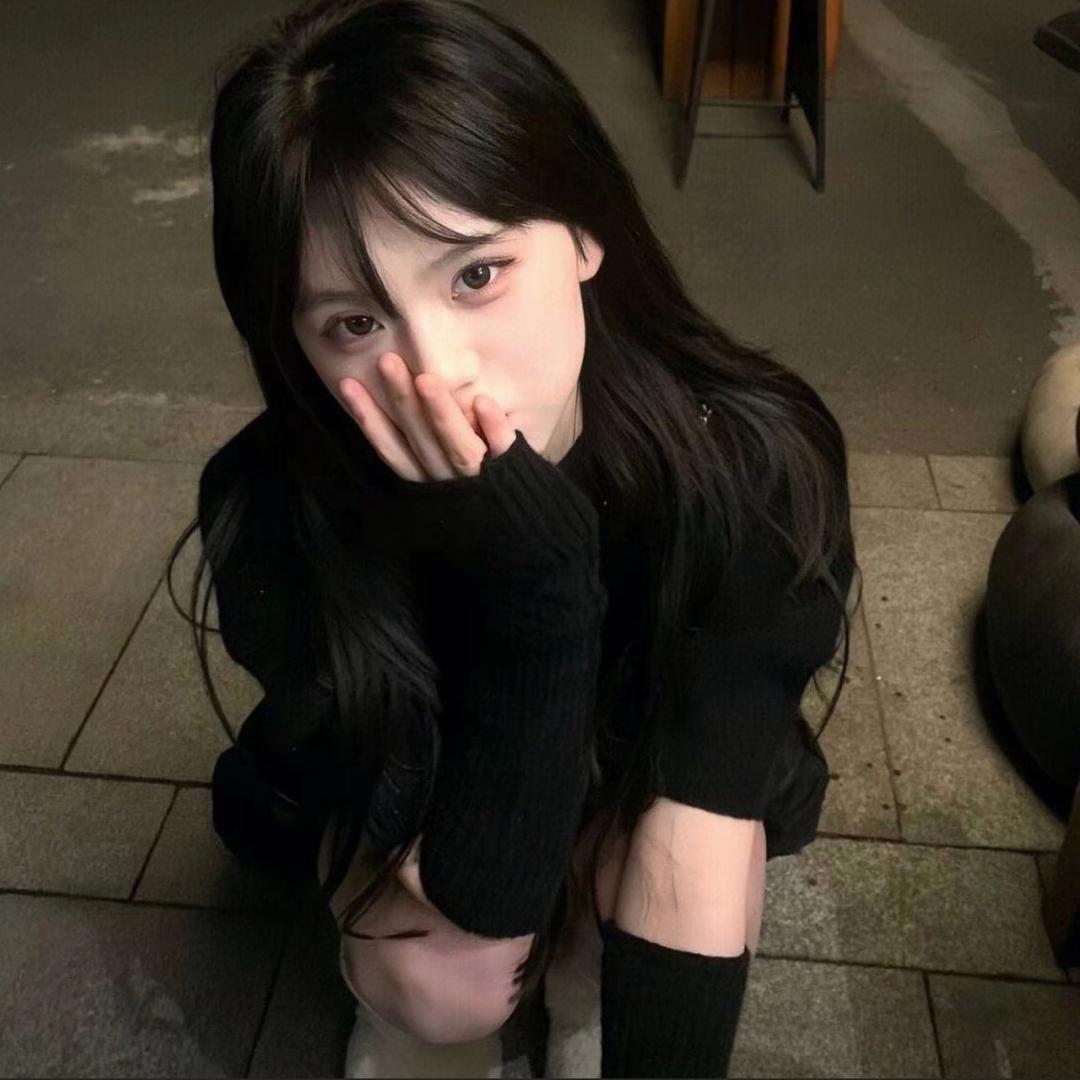 -懒羊羊拉粑粑.