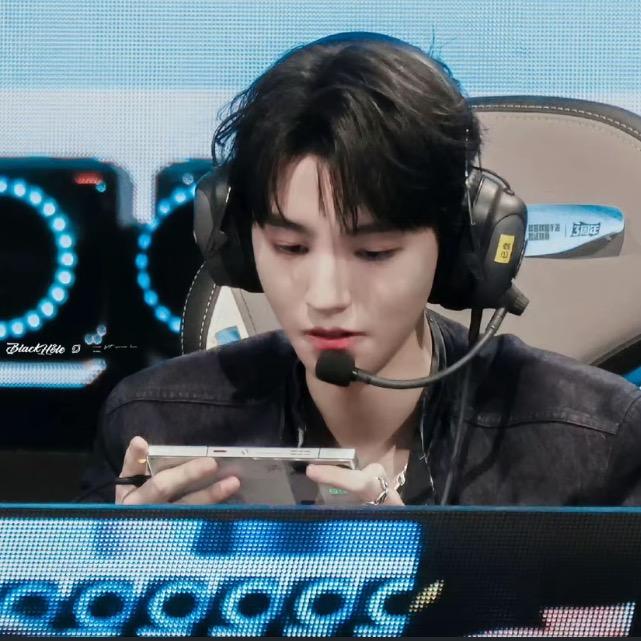yiyi~