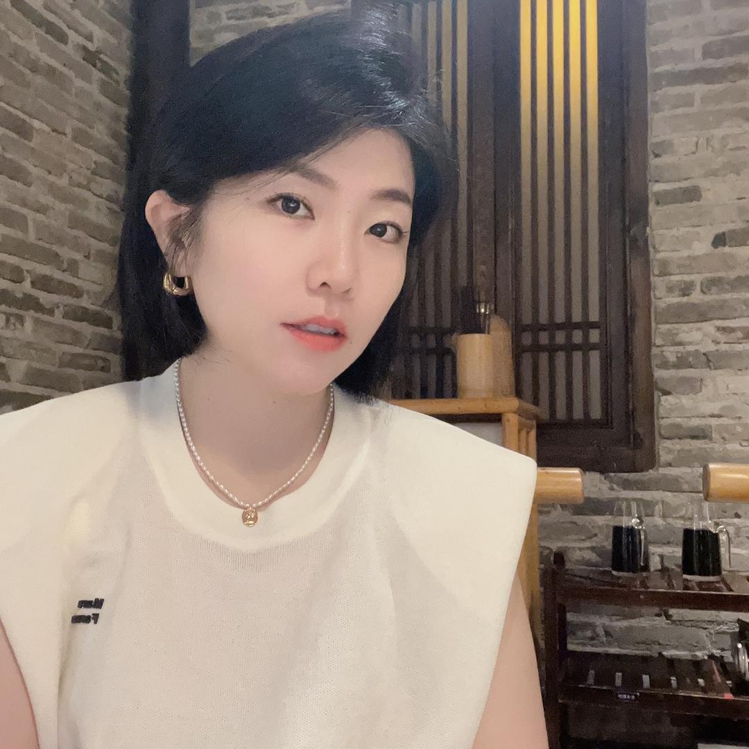 小张很忙🐝