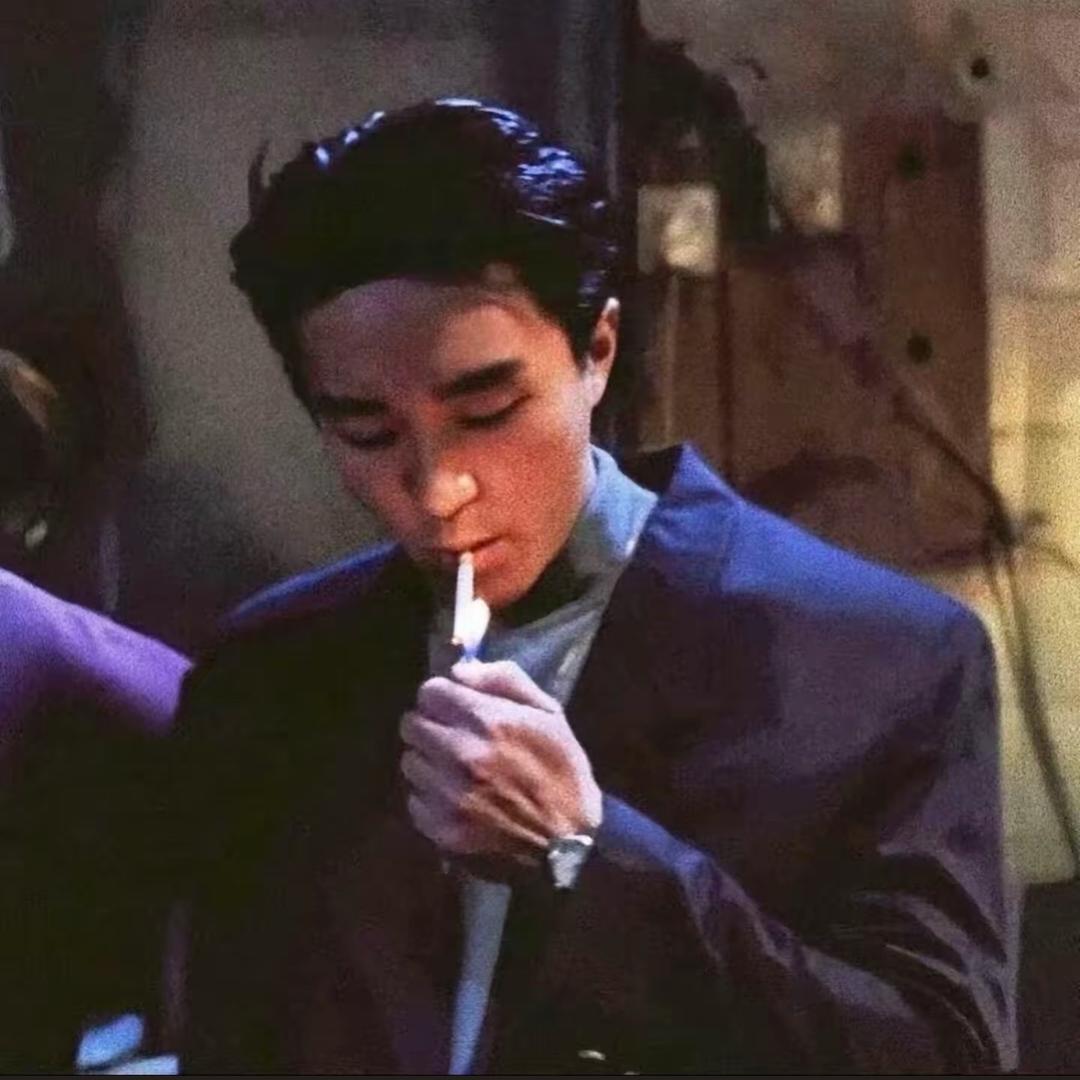 他蜡笔的
