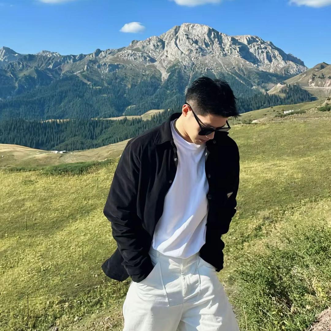 超绝抑郁患者憋不住屎被护工暴打