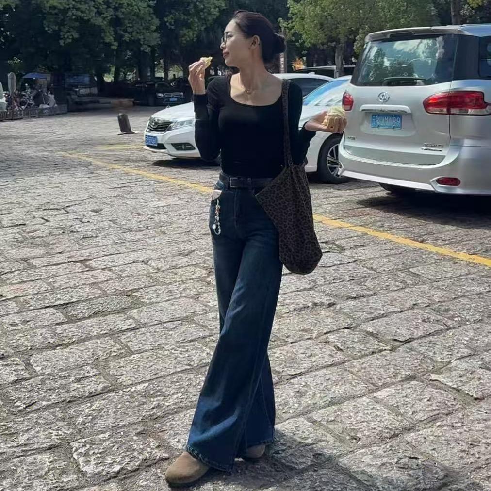 一条鱼摆摆。