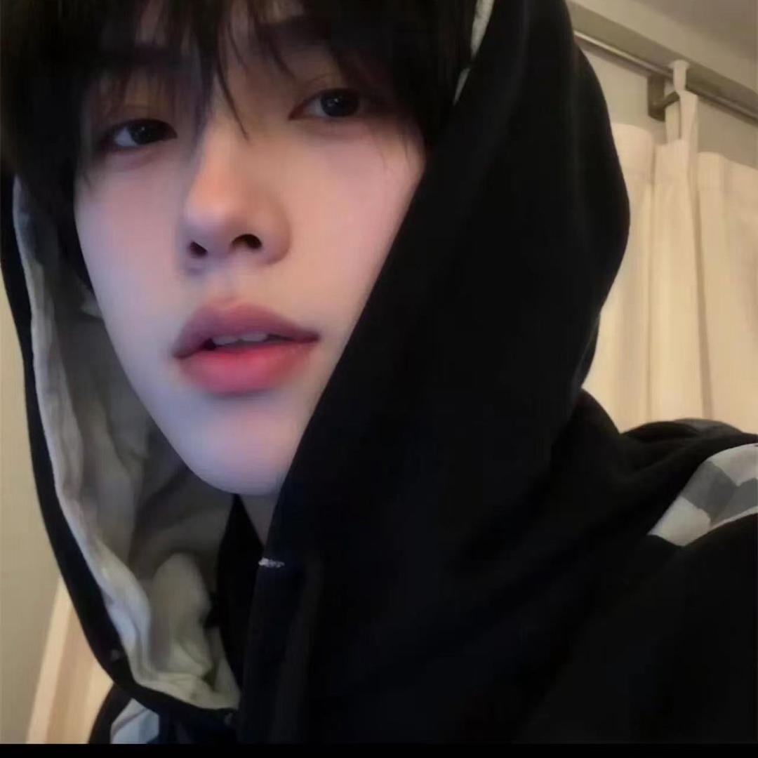 ᅟᅠ     装酷小爸