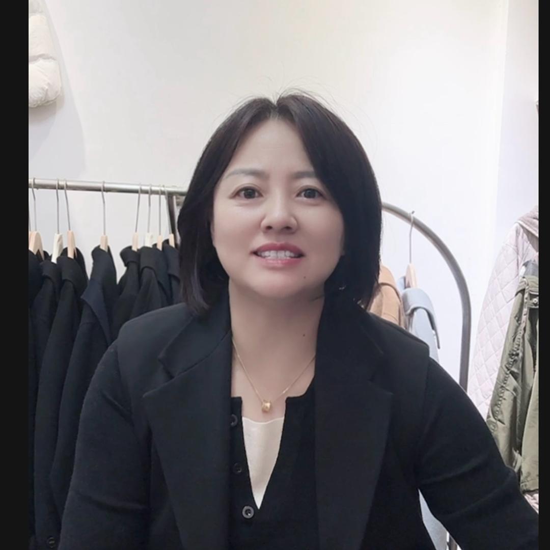 烟台品蕙女装