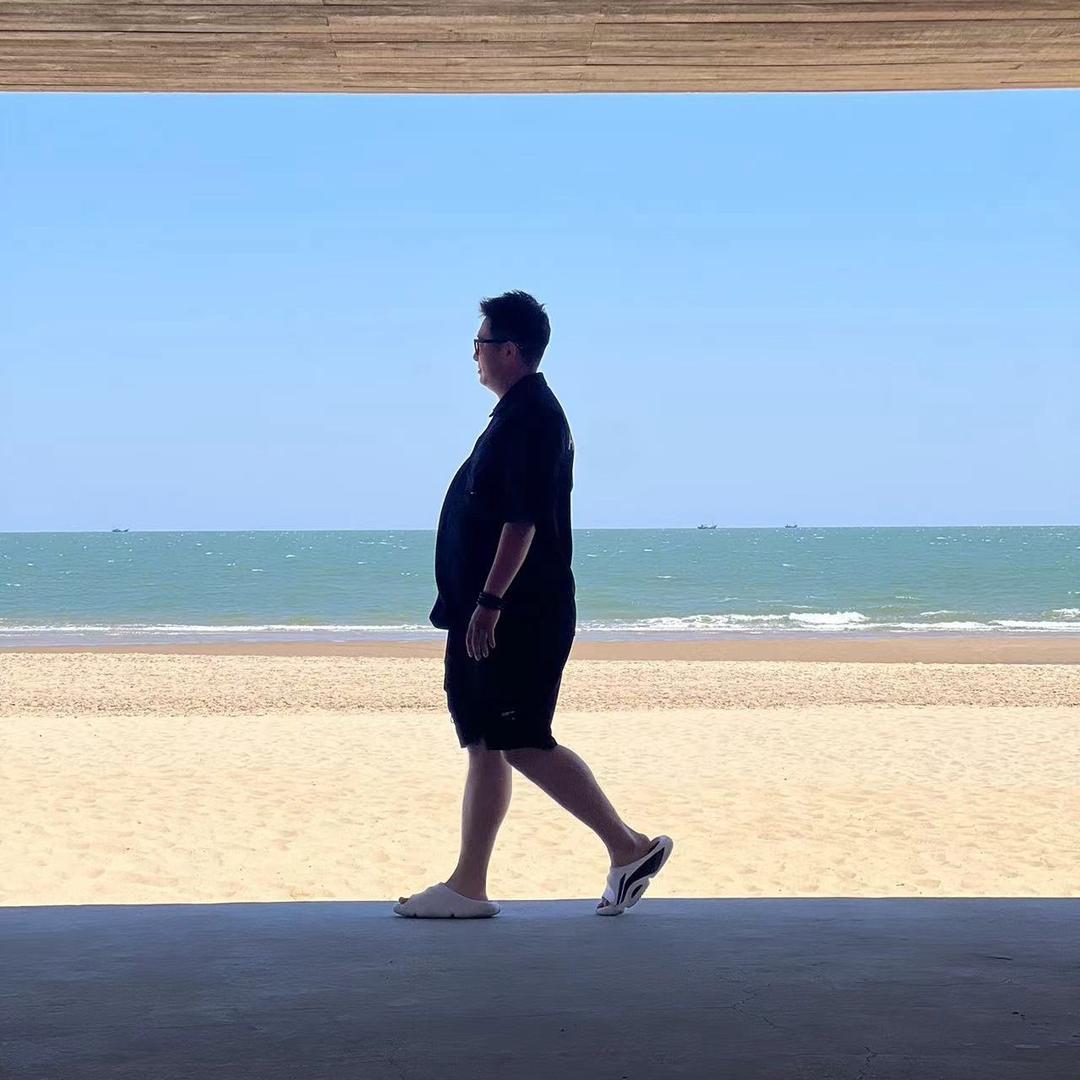 努力成为亿万富翁👀