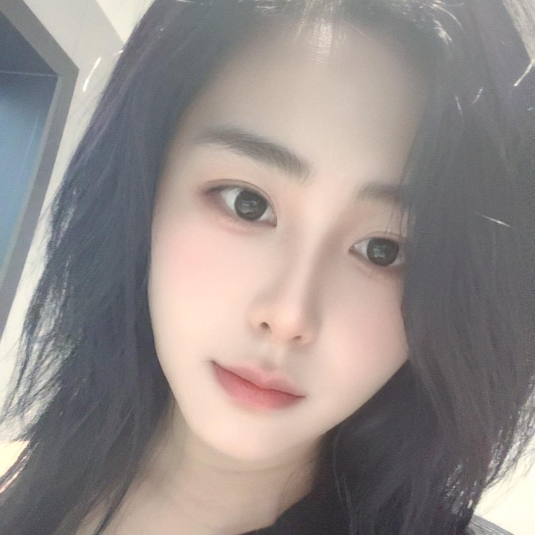 请叫我村花🌸