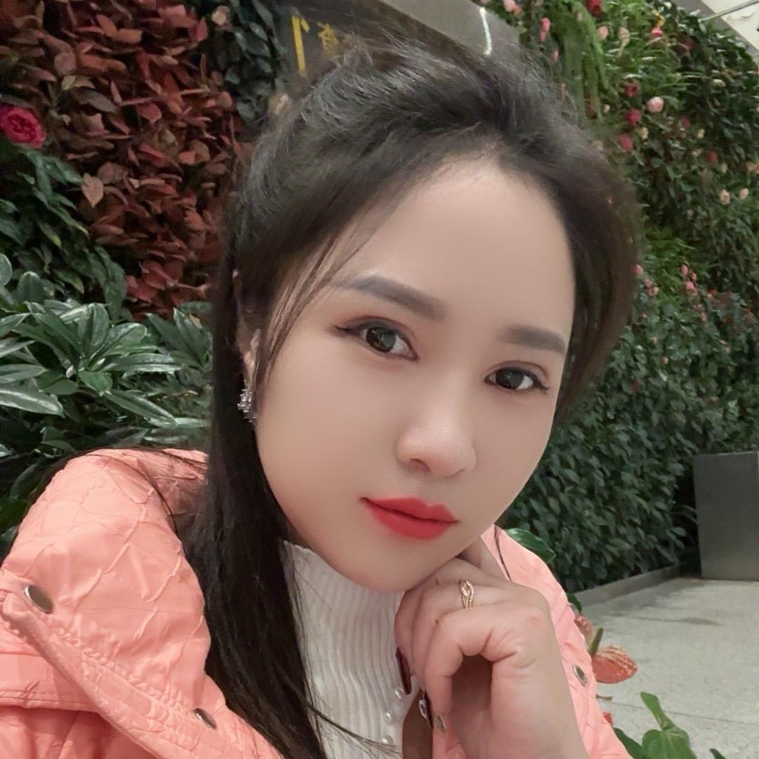 小宇. （师傅 大 二 少）