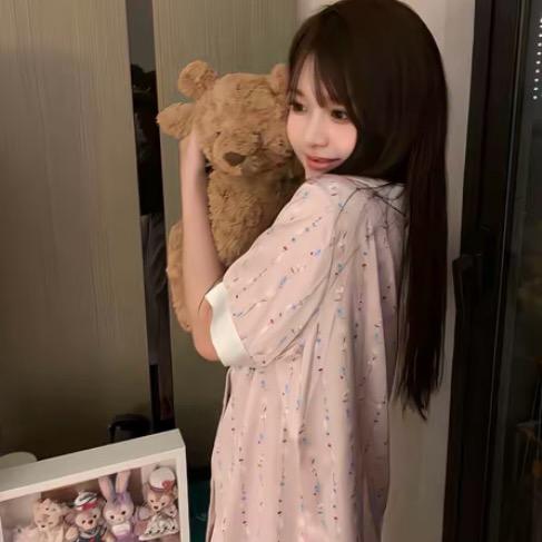 涵.