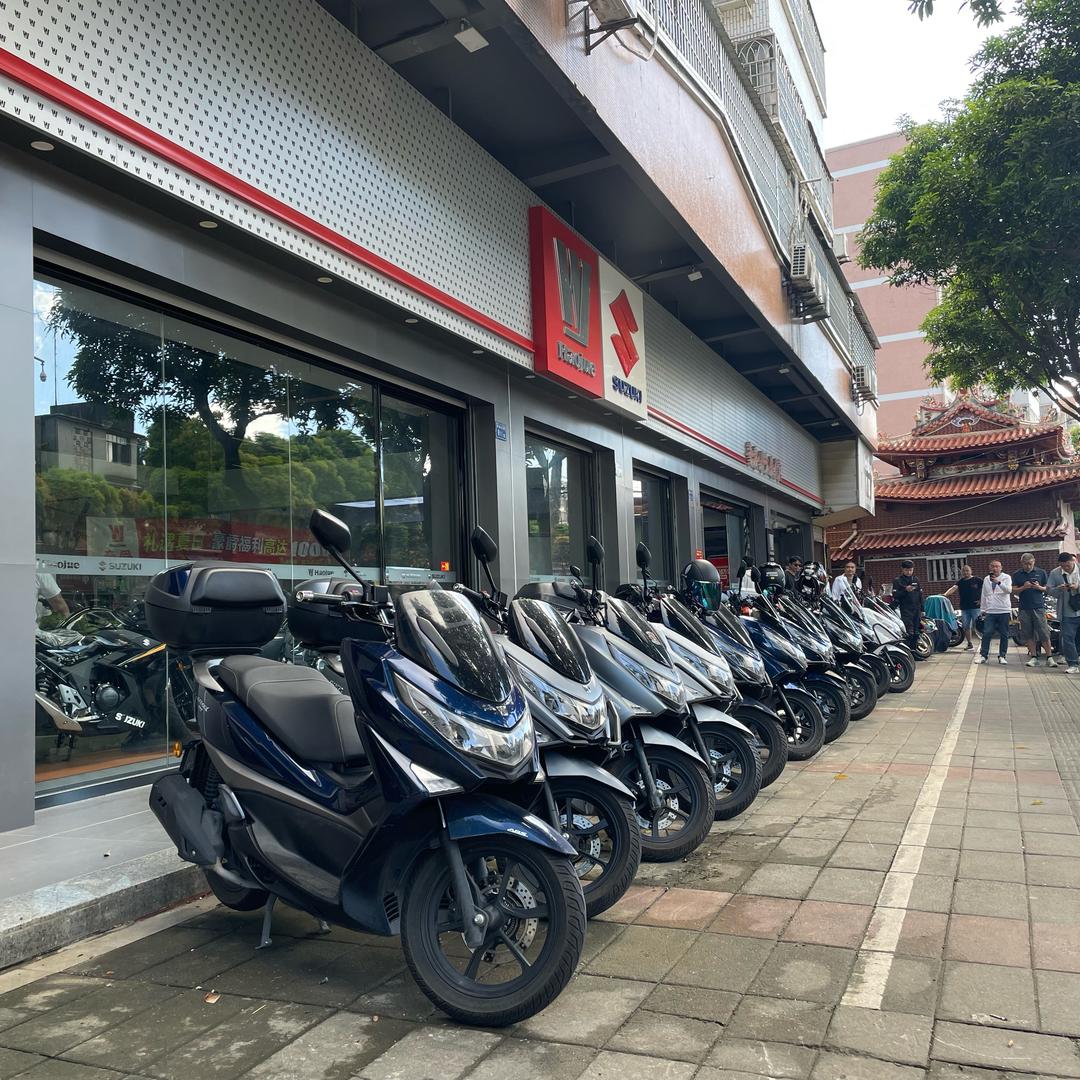 厦门新源春摩托车-豪爵铃木精品店