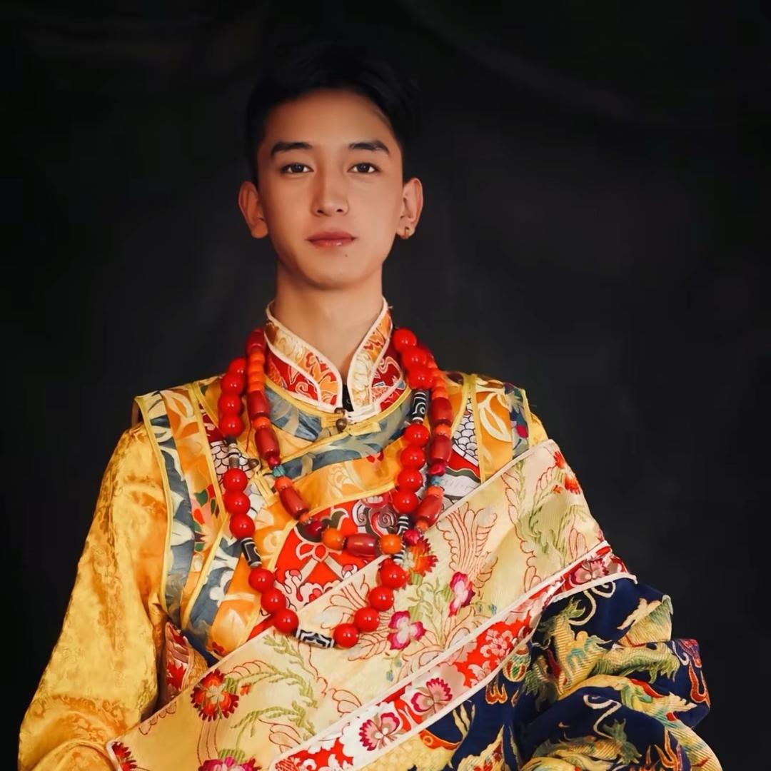 阿拉丁 🌙