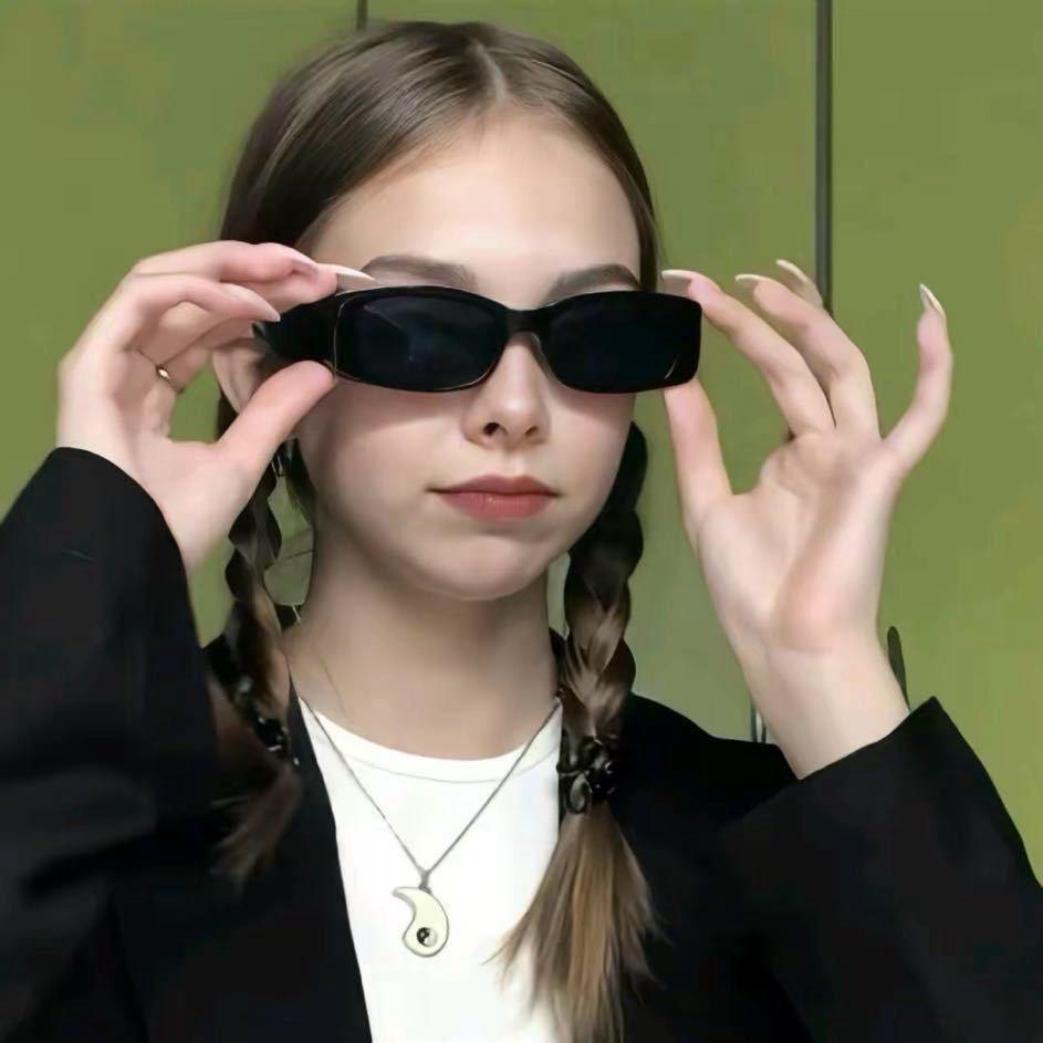 卖女孩的小火柴