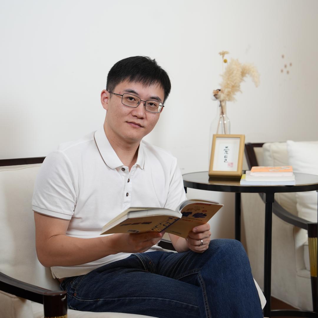 胡小群一步到位