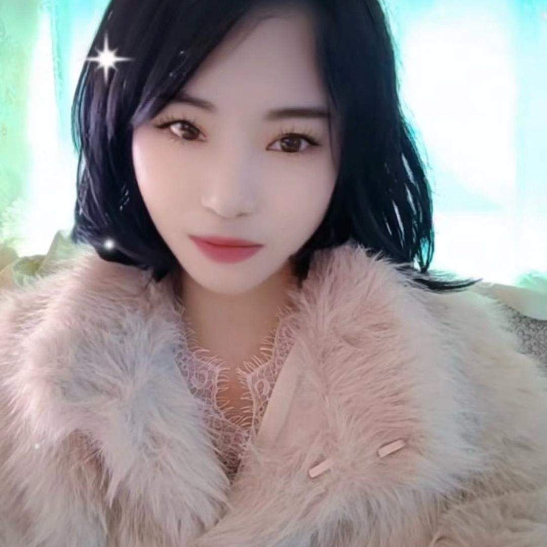 温婉wenwe