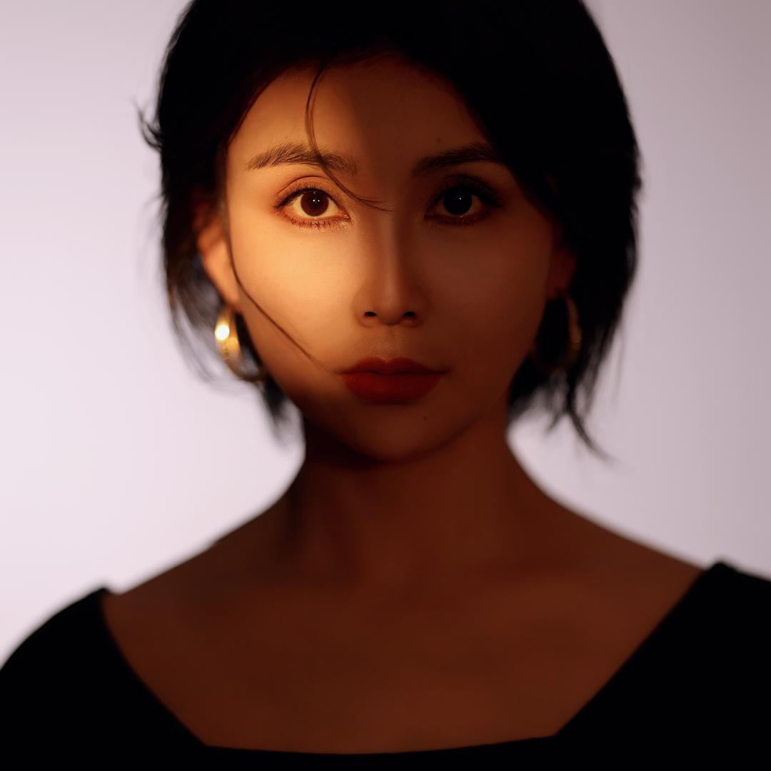 二静（招美甲师）