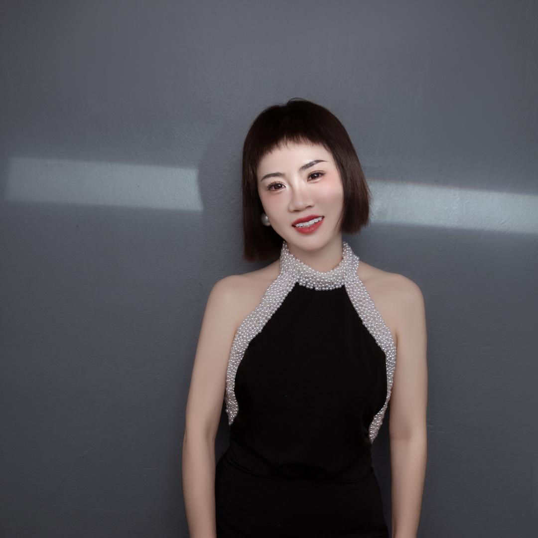 春皎皎轻护肤体验中心(河畔润园店)