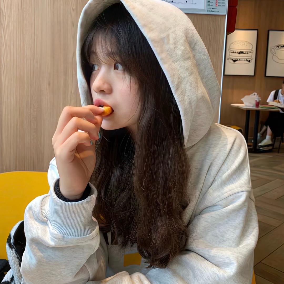 今晚不熬夜啦z☡zᶻ