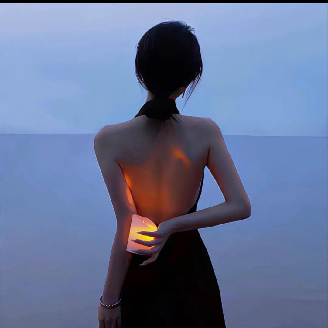 太阳温暖早上的人.