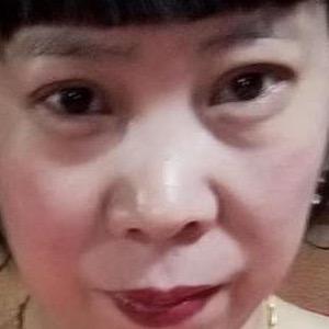 阳光的小姐姐