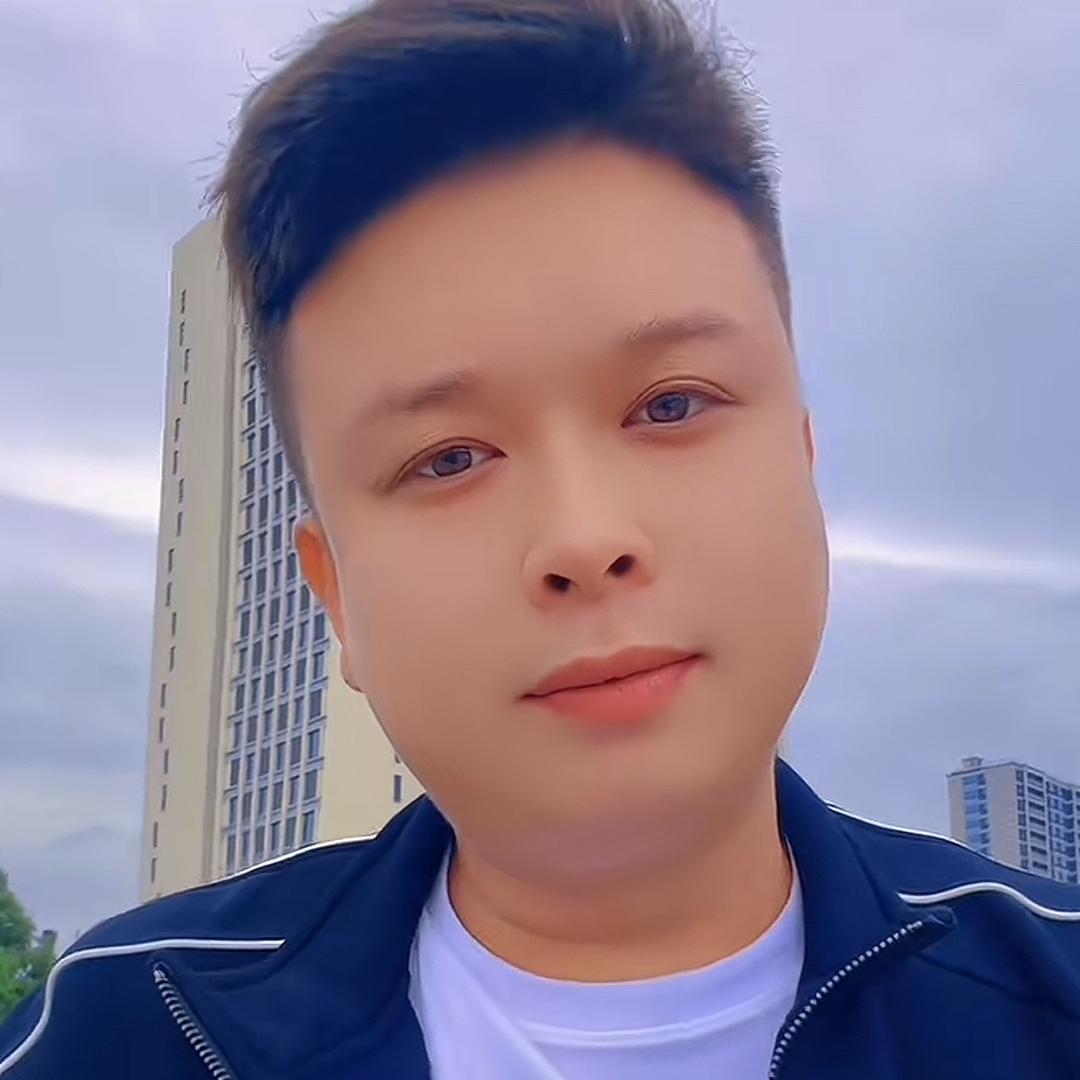 晓亮🎙️承蒙厚爱