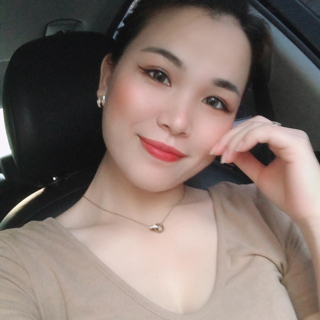 小梅梅_瓷砖王