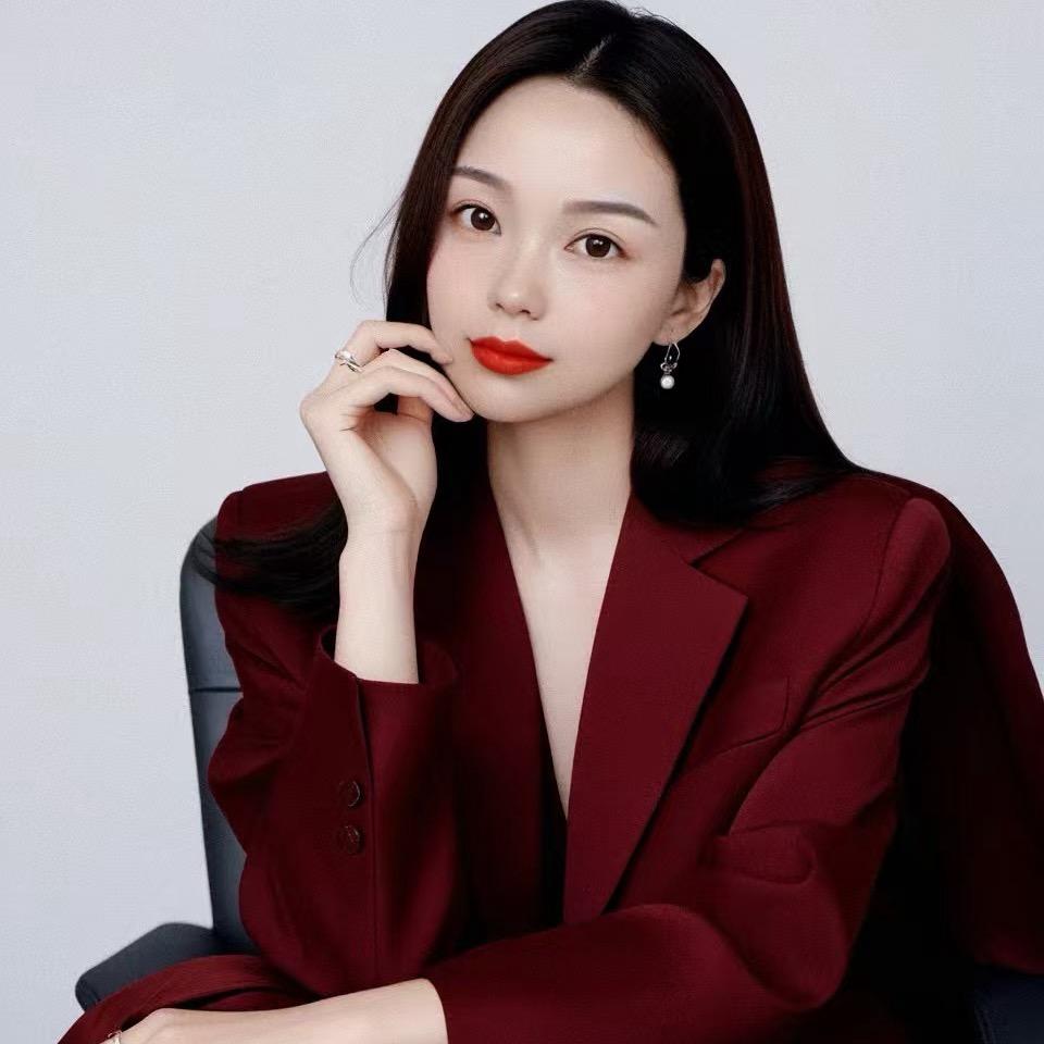 修氏护肤导师~娜娜（招代理）