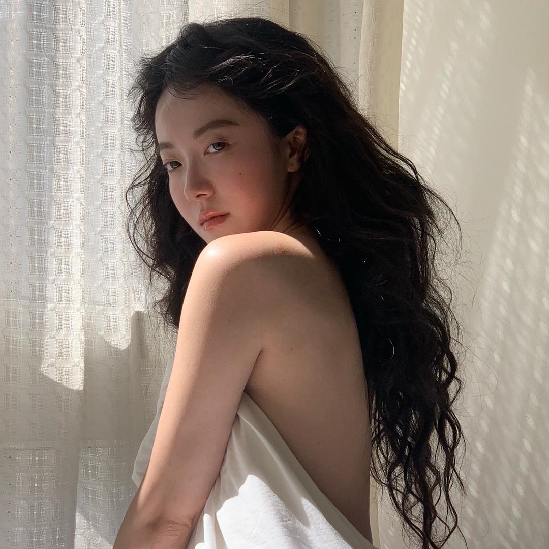 赤道地区野人舞娘