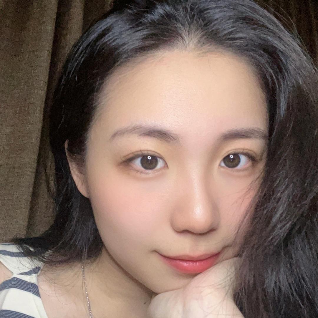 菜菜在遨游