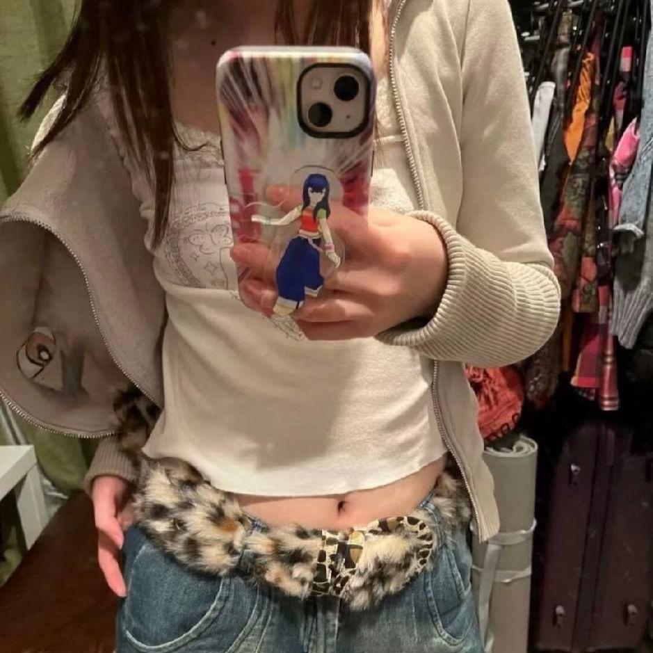 梅.