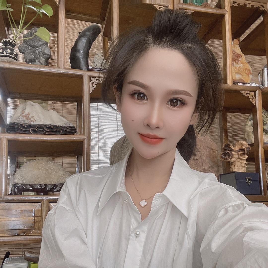慕韵轩矿晶奇石甄选