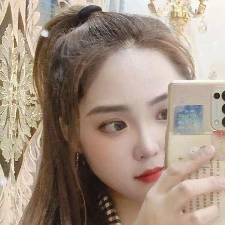 李国信7659735159793头像