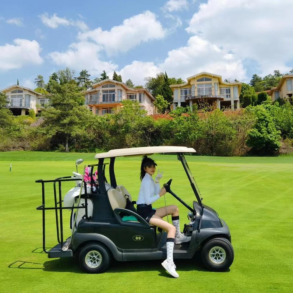 刘大婷⛳️