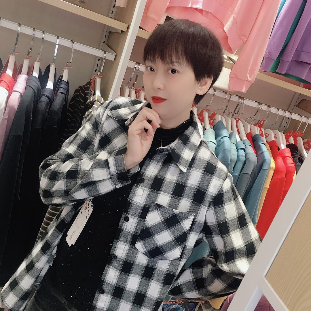 兴山全家人内衣琼姐