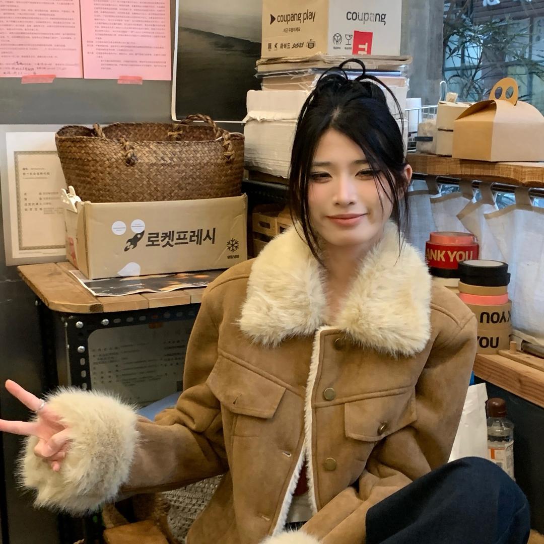桃耶耶服饰