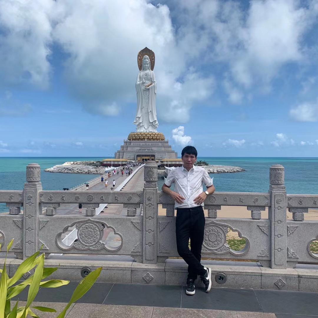 小丑八怪
