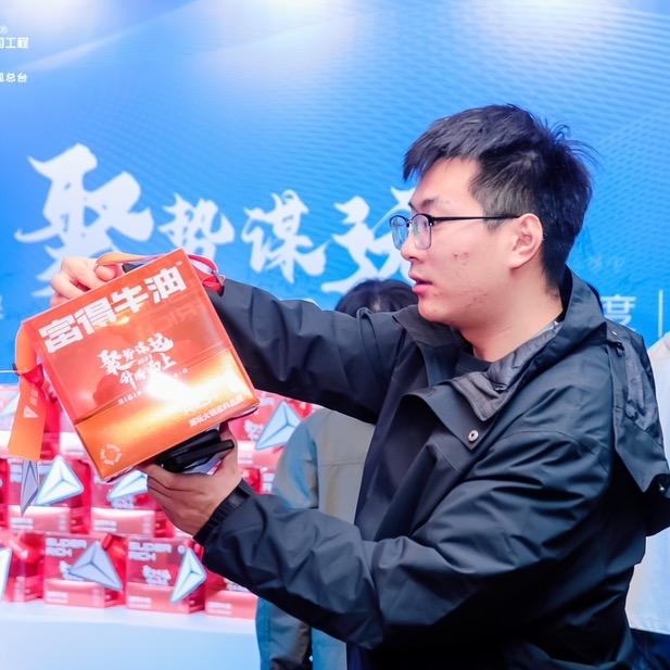 阿磊的深蓝体验。