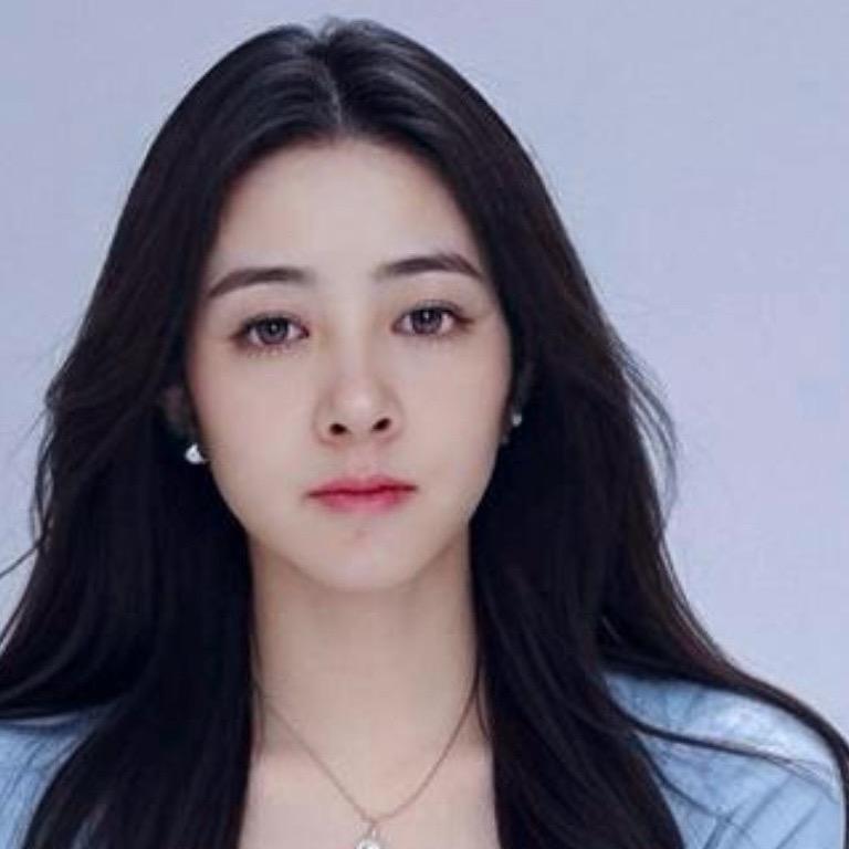 云南丽江客栈卓伶