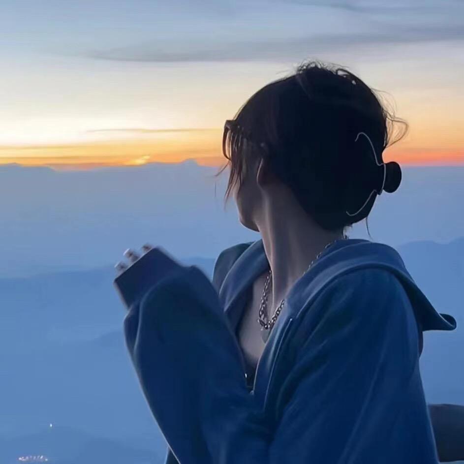 皓哥麻麻⁰⁹