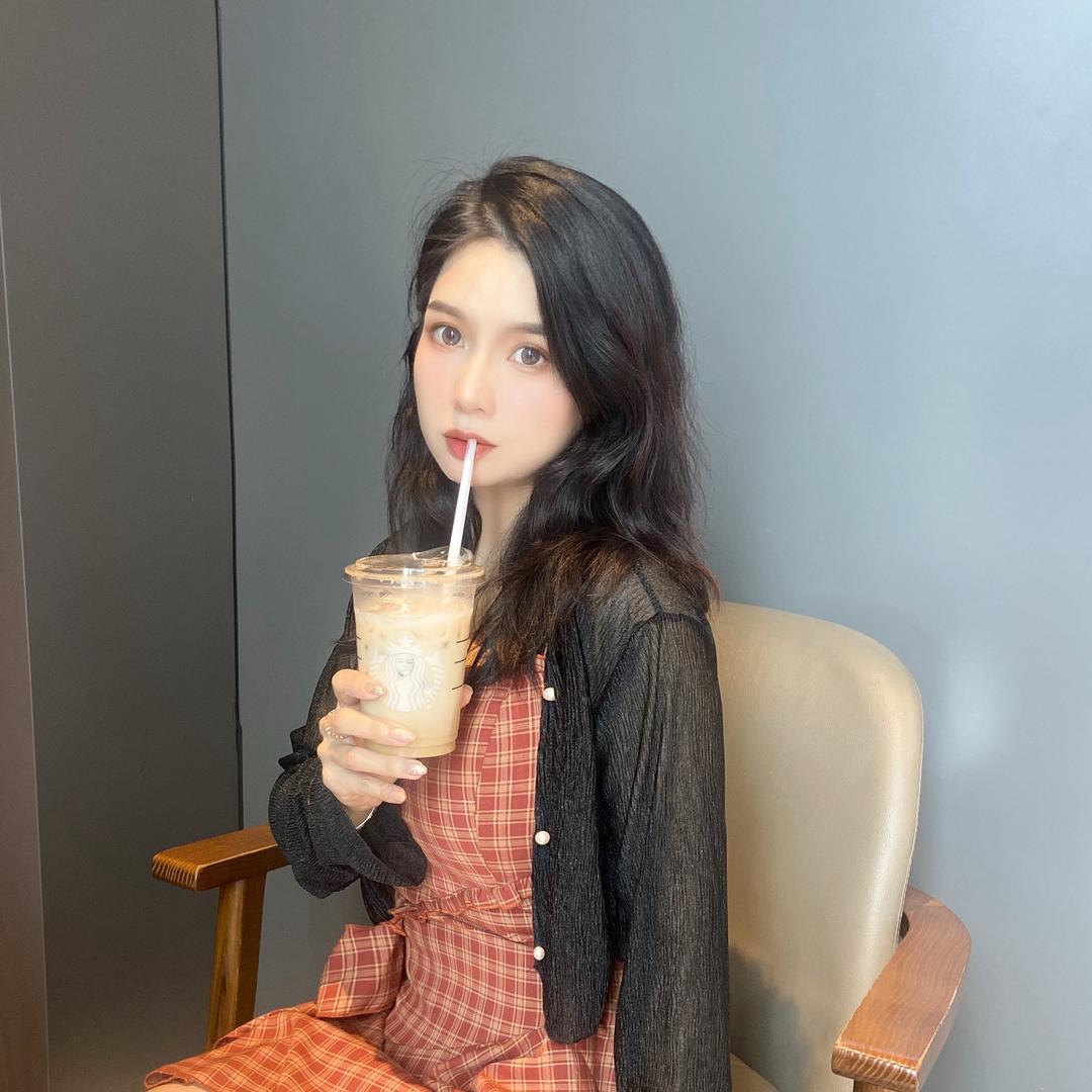 小陈呀。