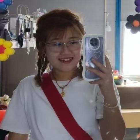 月月