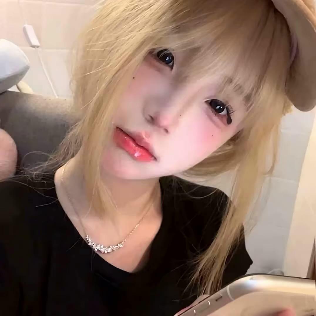 小v 、
