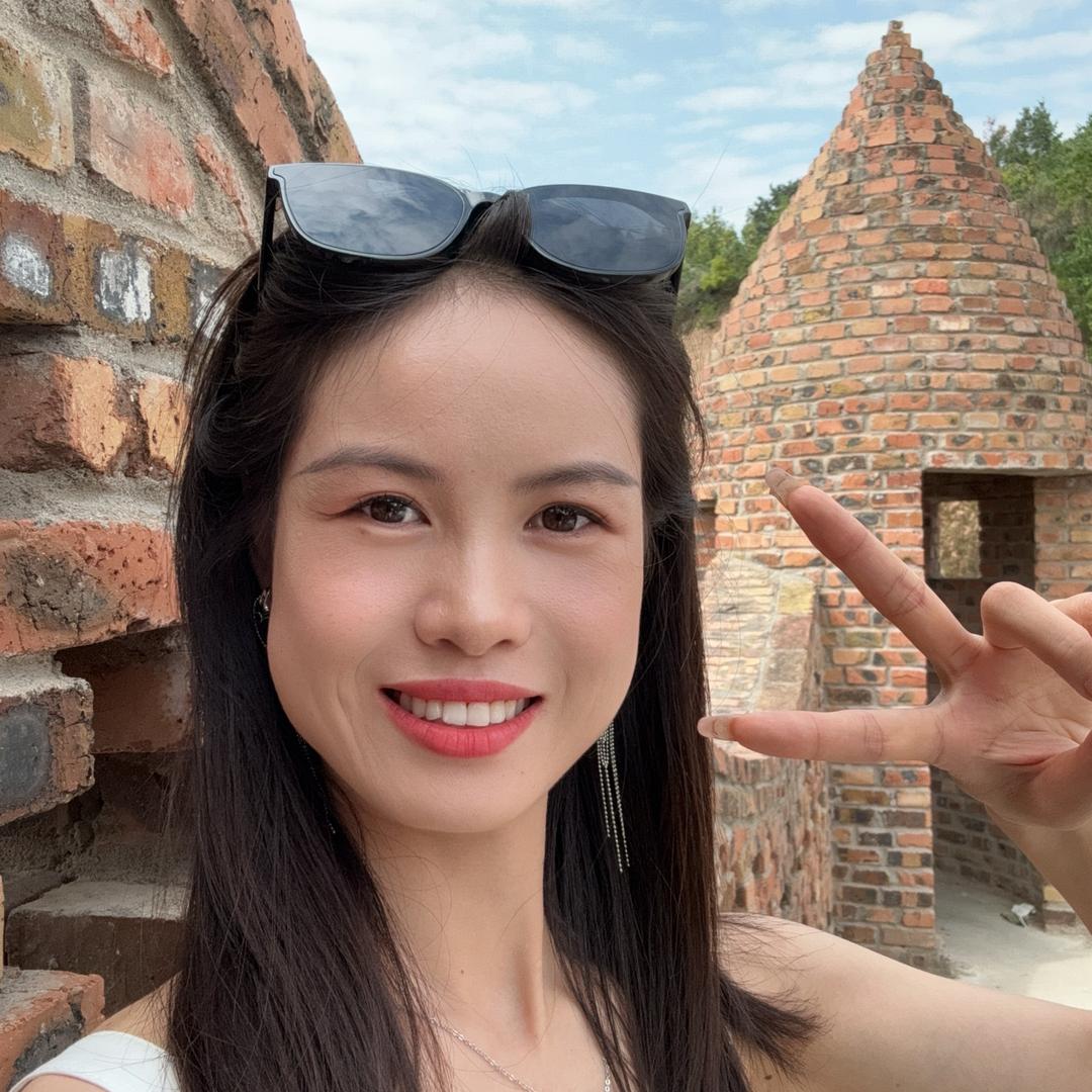 格兰特尼品牌女装