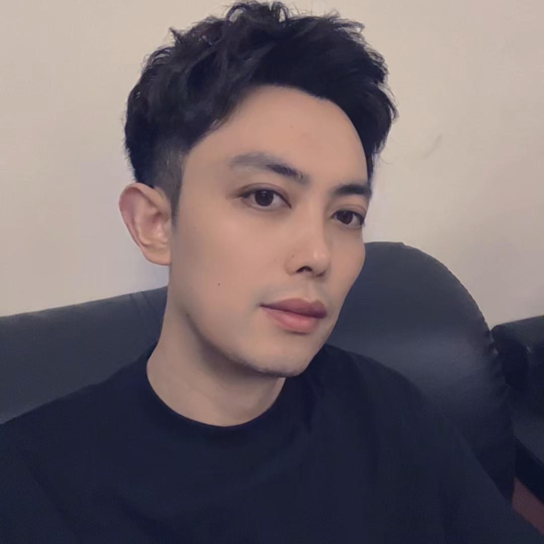 Mr 王