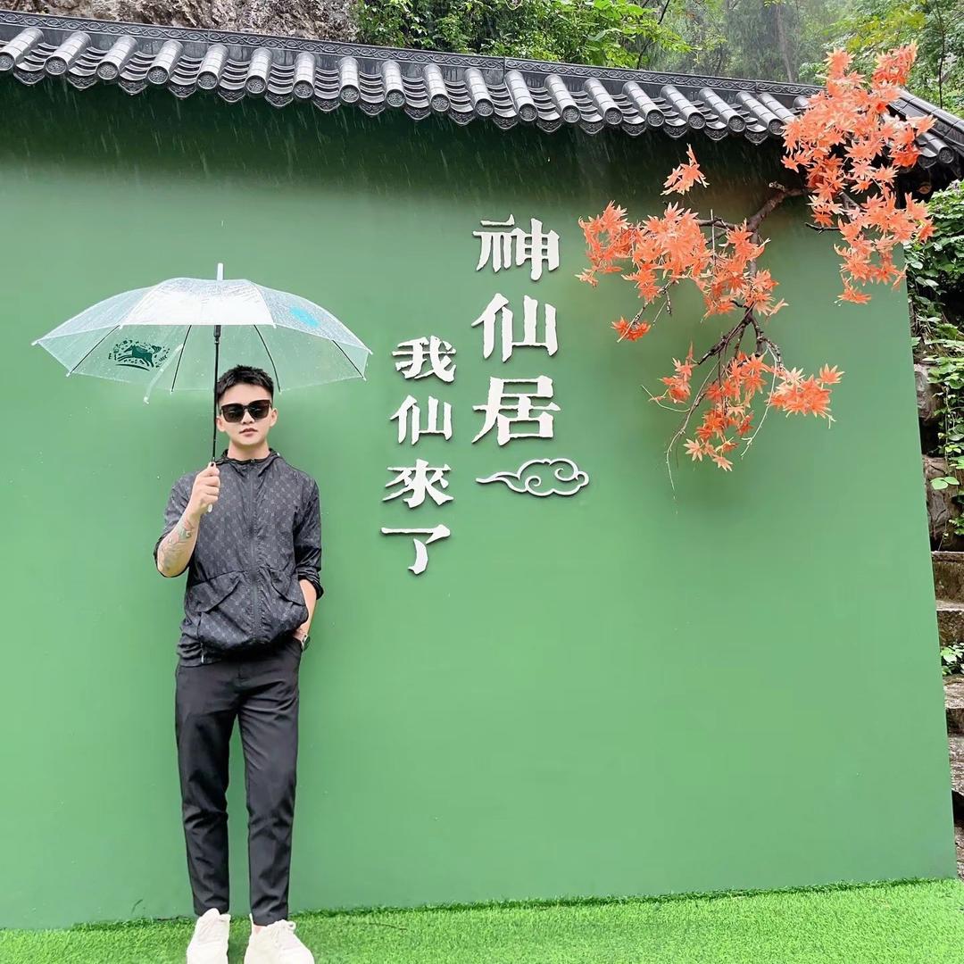 杭州湾房产翟经理