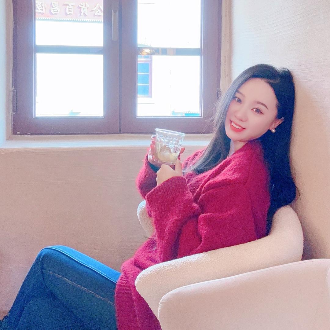 兔耳朵芋妮儿球